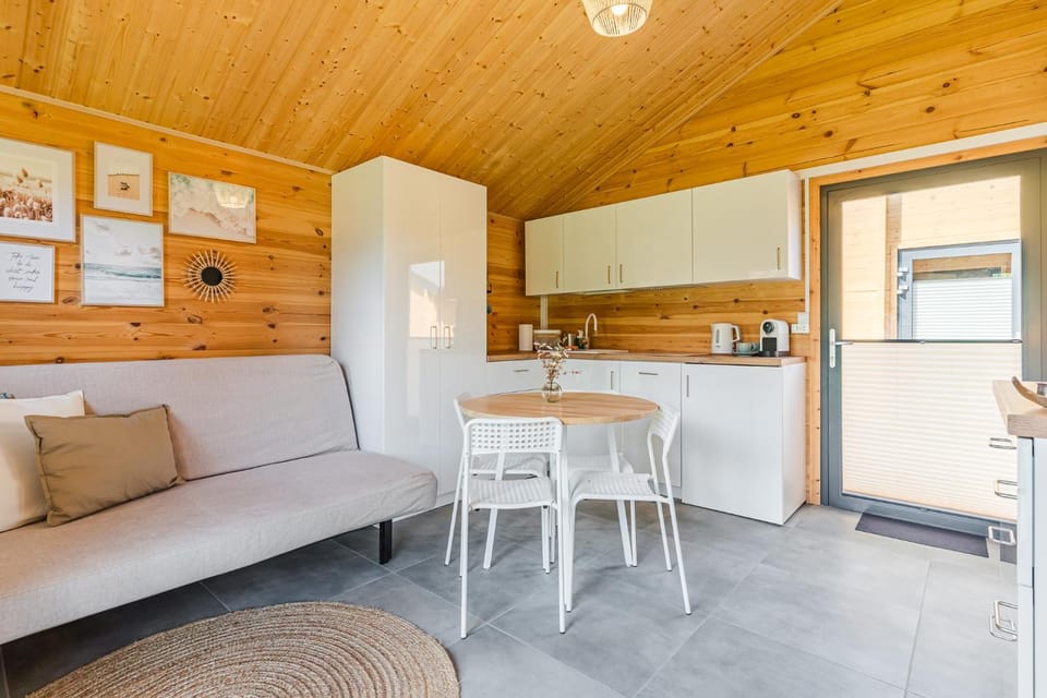 Bursztynowo Mikoszewo House in Pomeranian Voivodeship