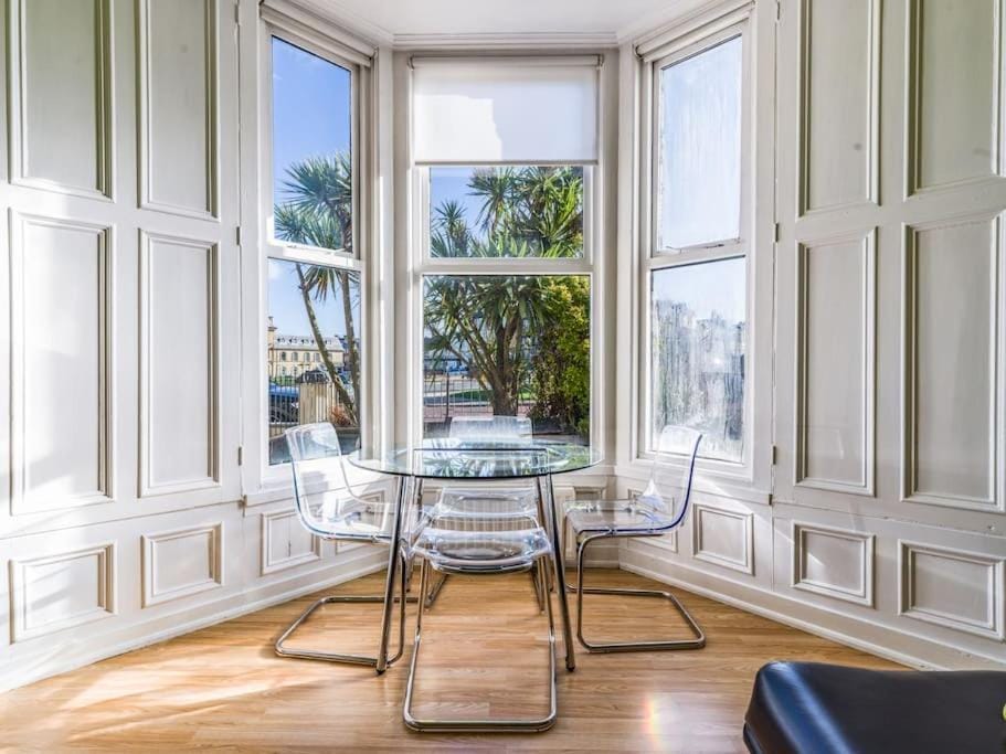 Longsands Beach Apartment 1 Tynemouth Free Onsite Parking Apartment in North Tyneside District