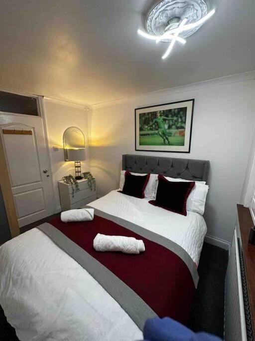 The Gated 2Bedroom Annex Dartford Apartment in Dartford