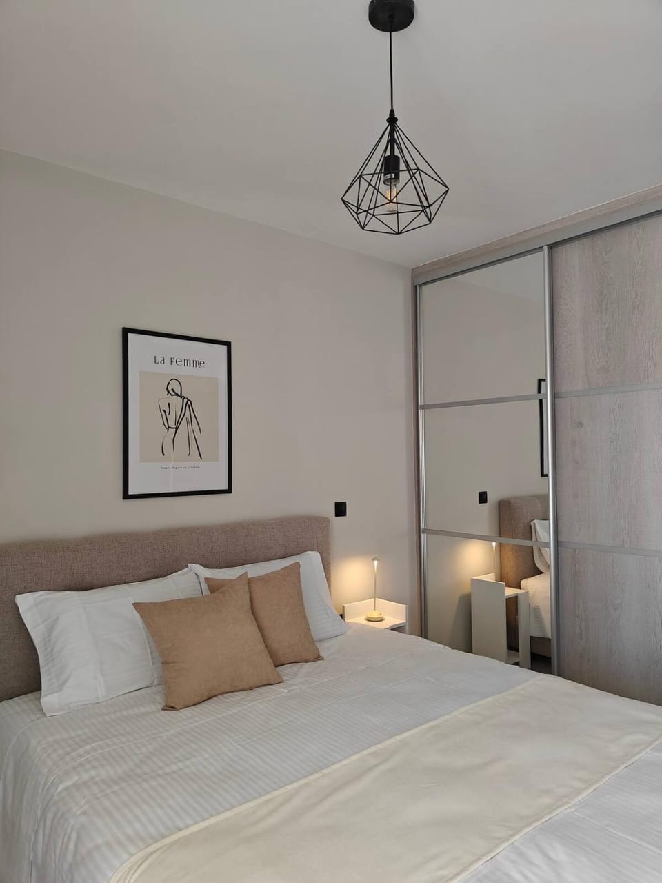 Bed, Bedroom, wardrobe