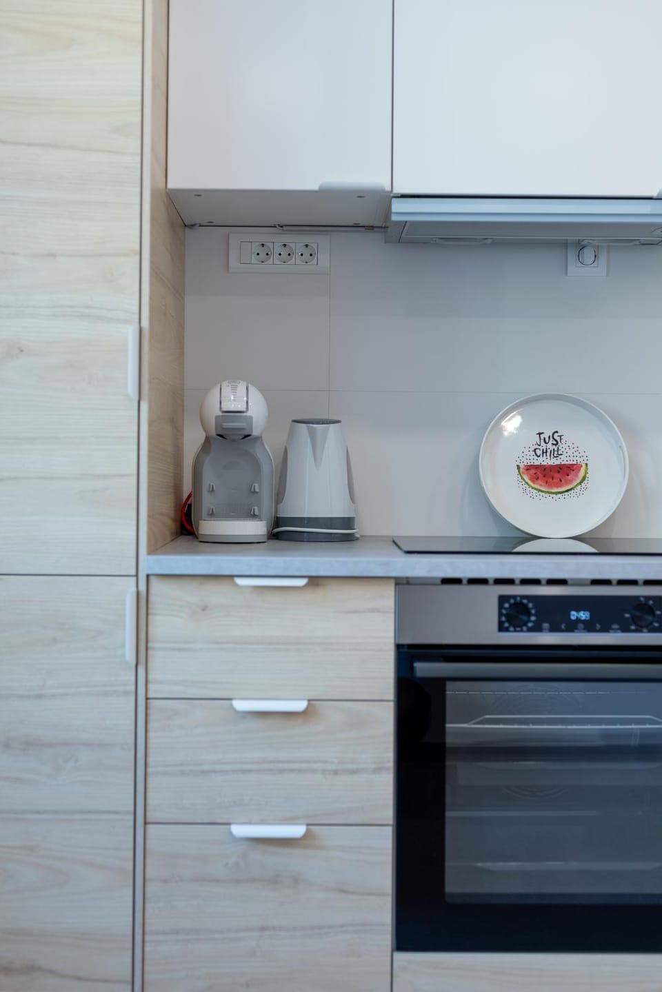 Kitchen or kitchenette, pet friendly, stove