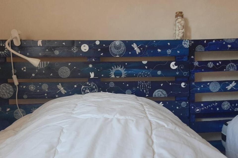 La maison bleue de Doudou - coeur de village Apartment in Occitanie
