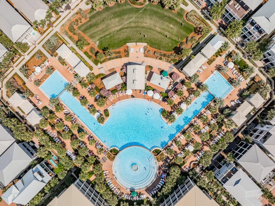 Pool's Paradise House in Rosemary Beach