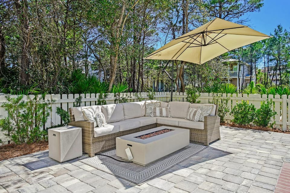 Pool's Paradise House in Rosemary Beach