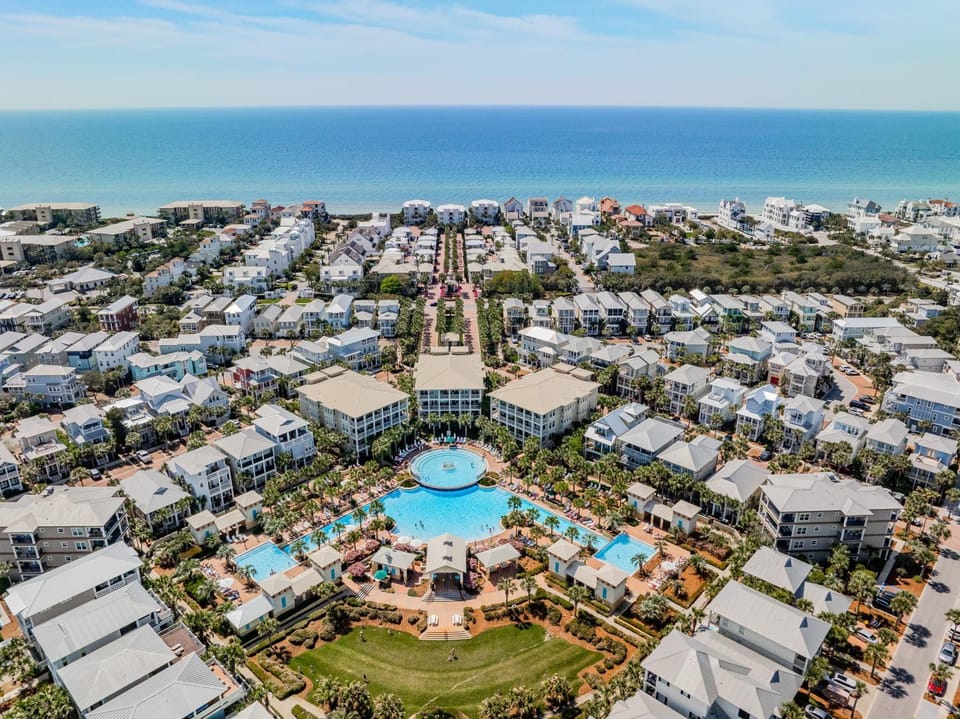 28 Beach Bike Way House in Rosemary Beach