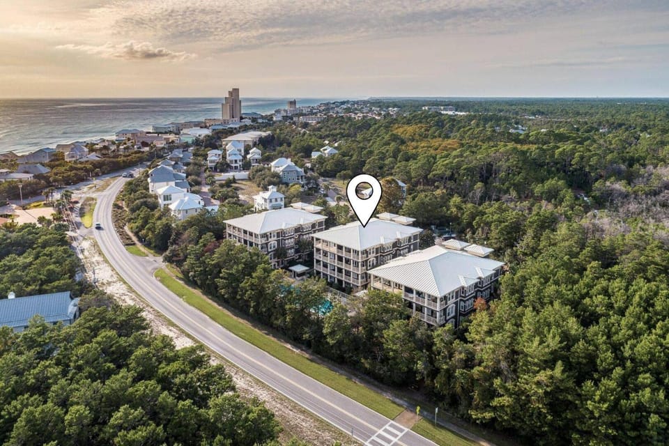 Harp's Hideaway House in South Walton County