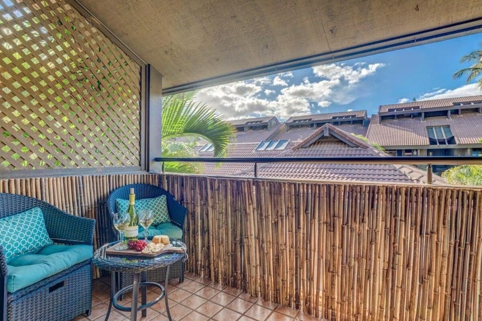Kihei Resort 202 · KRS 202 Family Getaway 2BD w AC Pool Beach House in Kihei