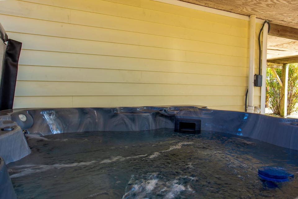 5159 - The Sandy Pelican House in Kill Devil Hills