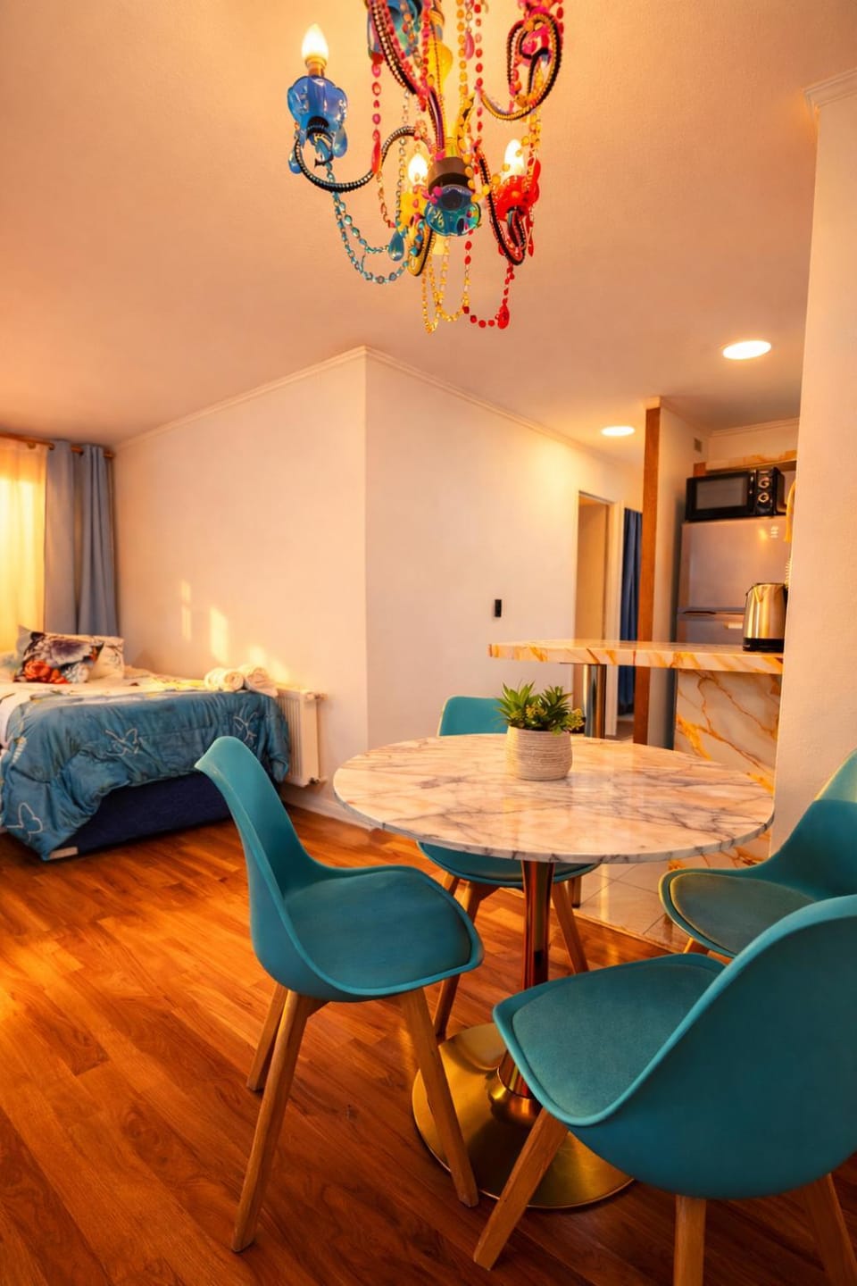Living room, Photo of the whole room, Seating area, Dining area