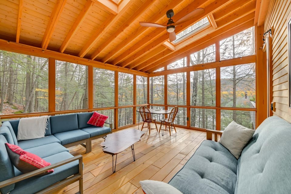 Great Barrington Lakeside Getaway w/ Kayak & Grill House in Great Barrington