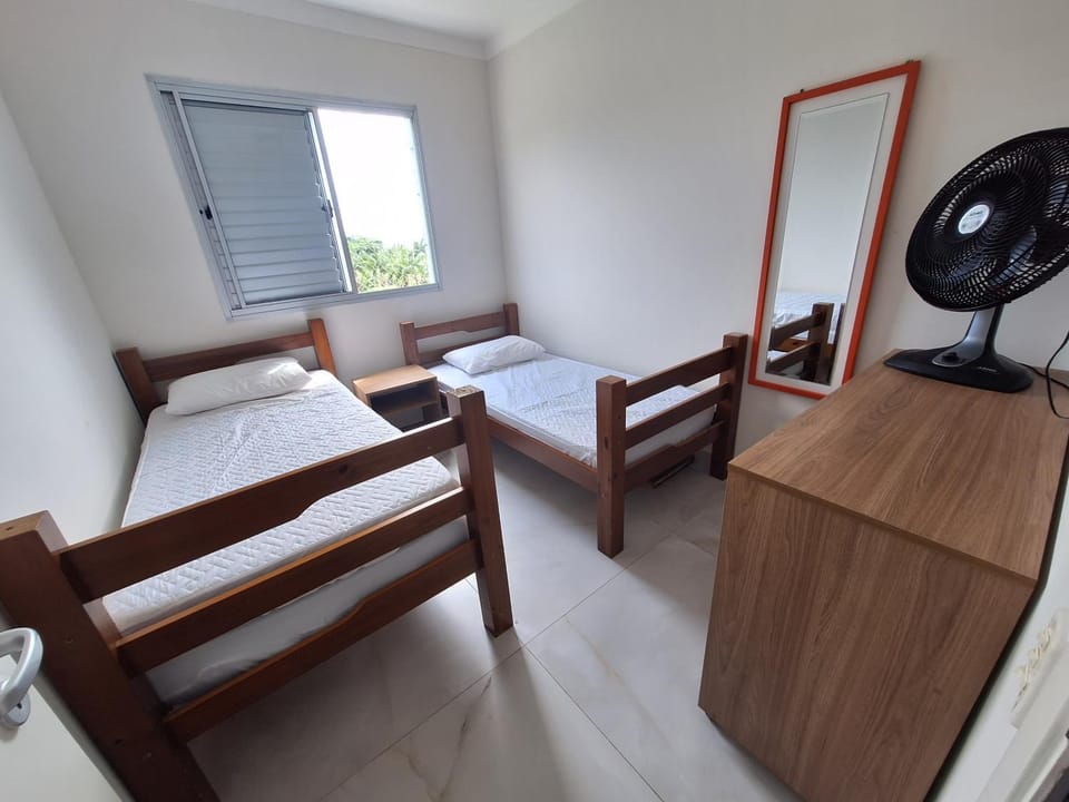 Apto em Bertioga , pé na areia Apartment in Bertioga