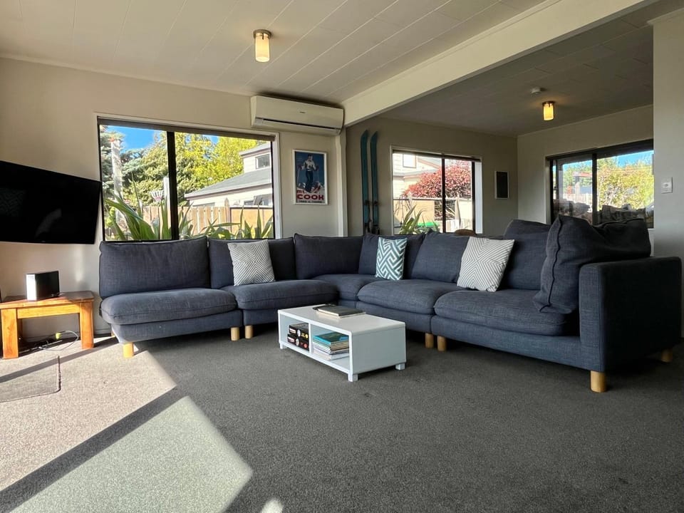 TV and multimedia, Living room, heating