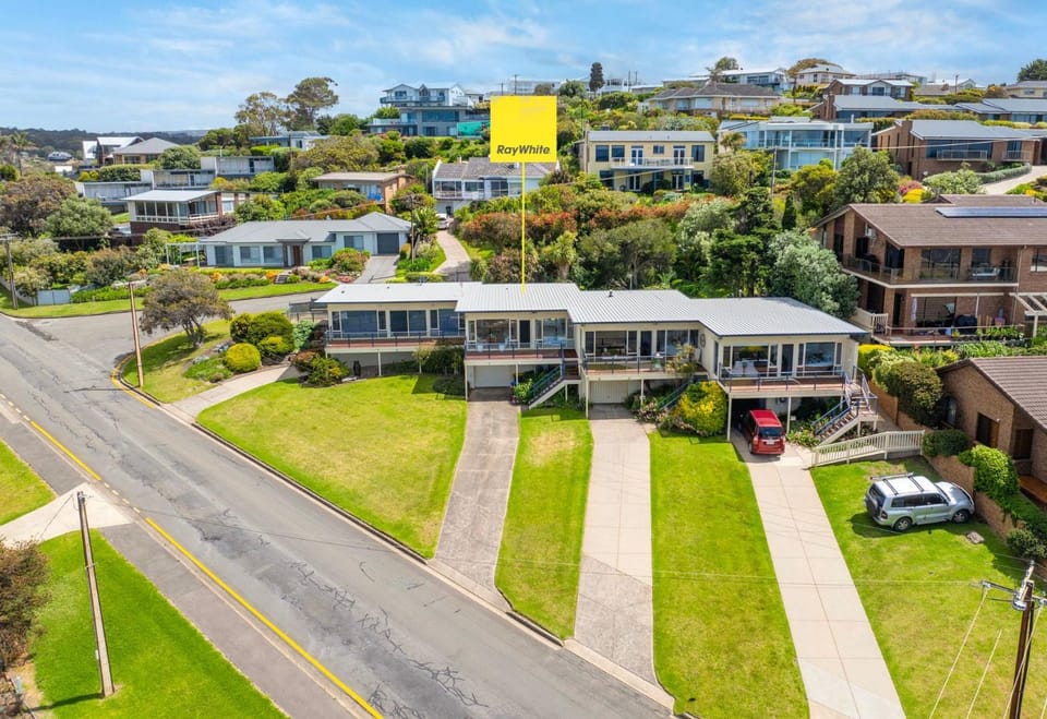 Property building, Bird's eye view