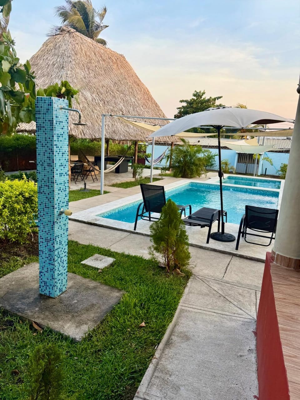 Patio, Day, Garden, Garden view, Pool view, Swimming pool, sunbed