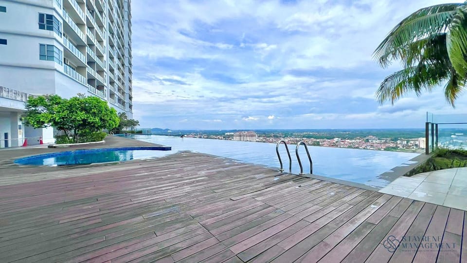 View (from property/room), Pool view, Sea view, Swimming pool
