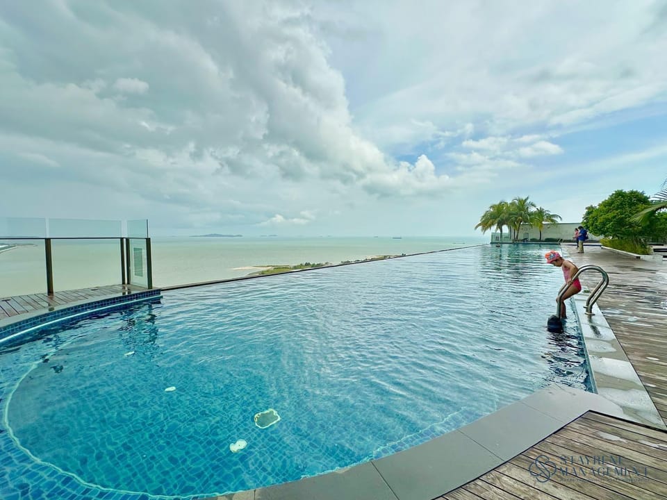Pool view, Sea view, Swimming pool