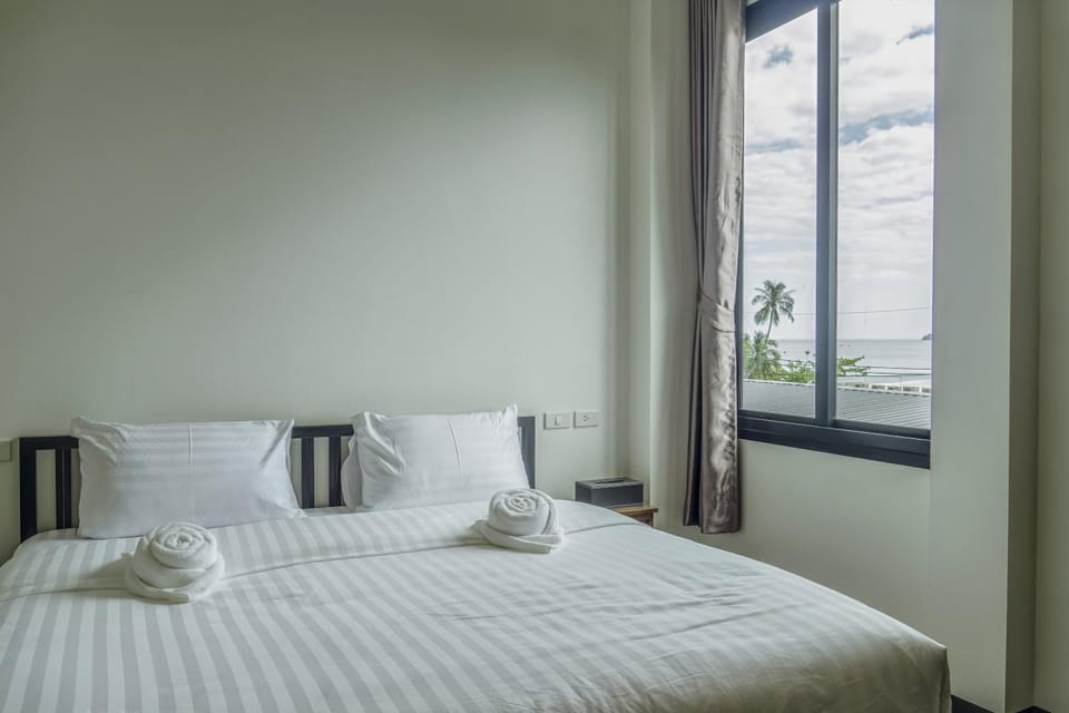 Sea Beach Hostel & Club Beachfront 18-39 years only Hostel in Krabi Changwat