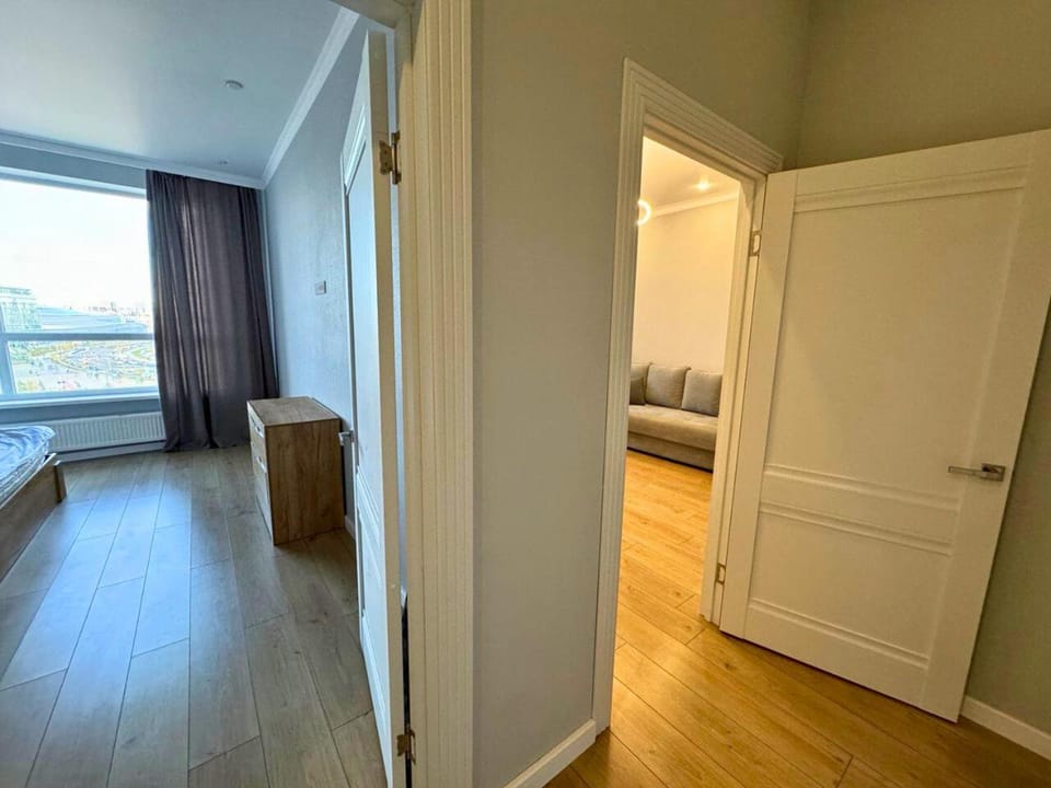 Bed, Living room, Photo of the whole room, Seating area, Bedroom, wardrobe