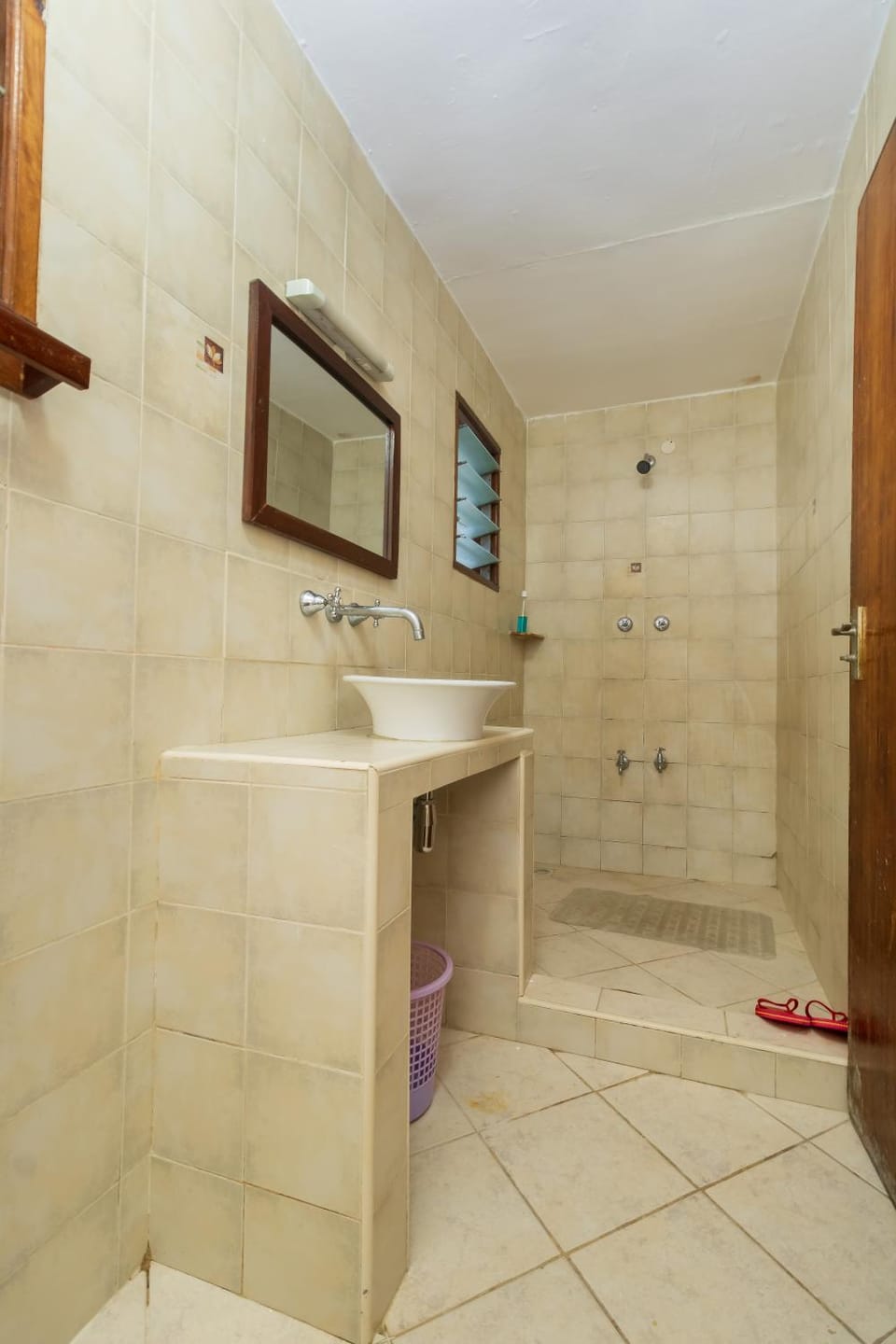 Cozy Small Room With Pool Apartment in Mombasa County