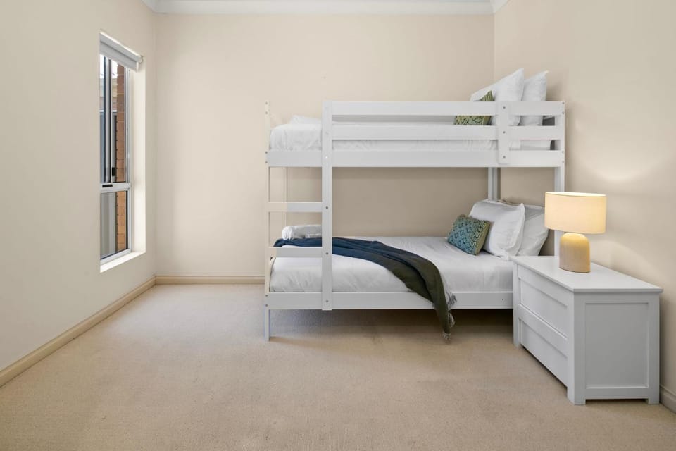 Beaumont Bliss: 4BR 2 5BA Family Retreat House in Adelaide