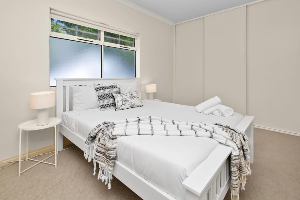 Beaumont Bliss: 4BR 2 5BA Family Retreat House in Adelaide