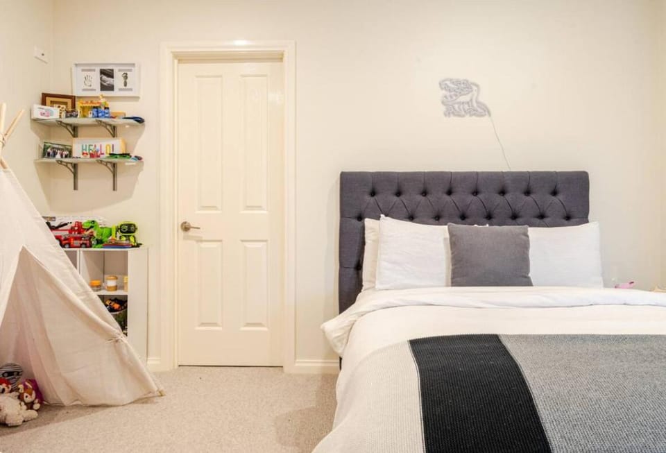 Luxury Family Holiday Rental On the Mornington Peninsula House in Melbourne