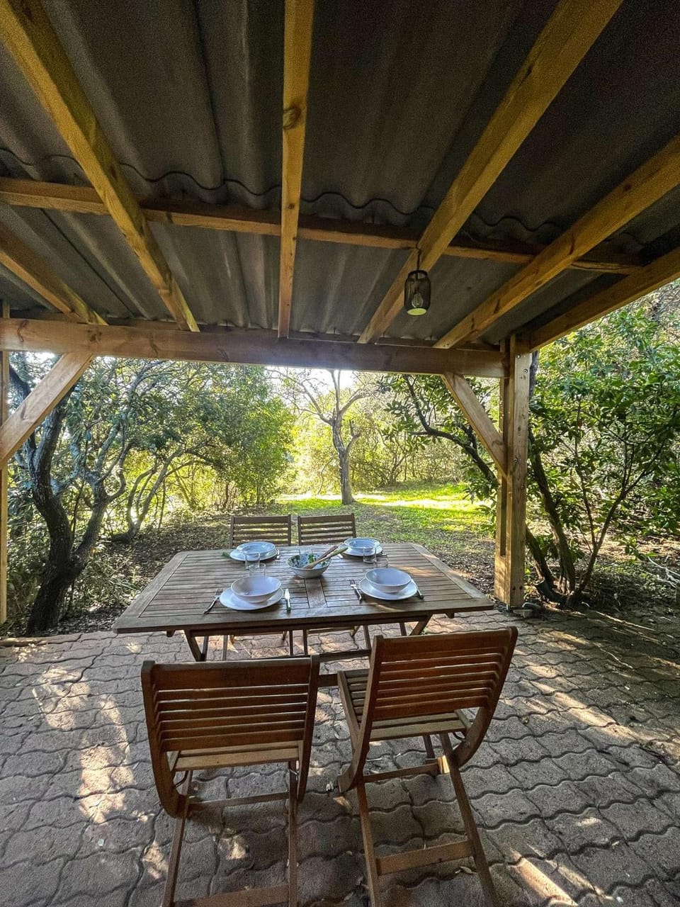 Patio, Dining area, Garden view