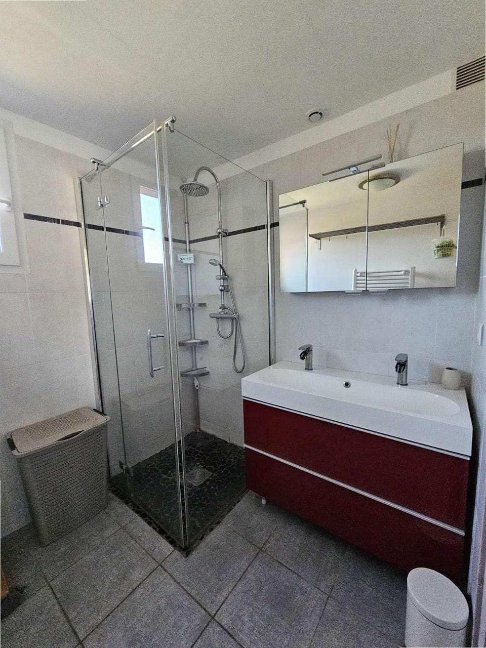 Shower, Bathroom