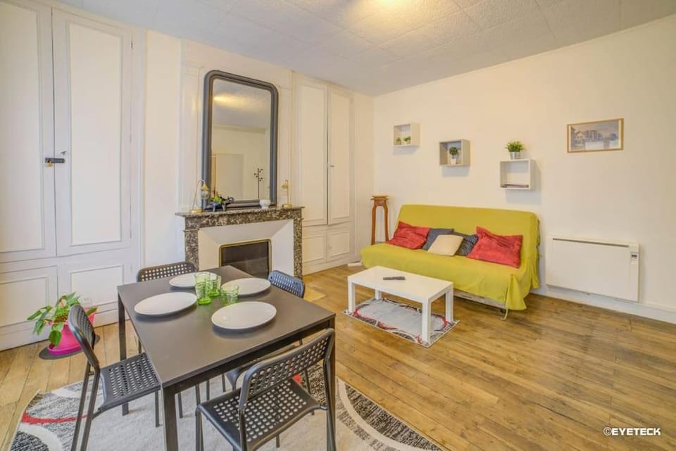 Le Baldaquin quartier cathédrale-marais Apartment in Bourges