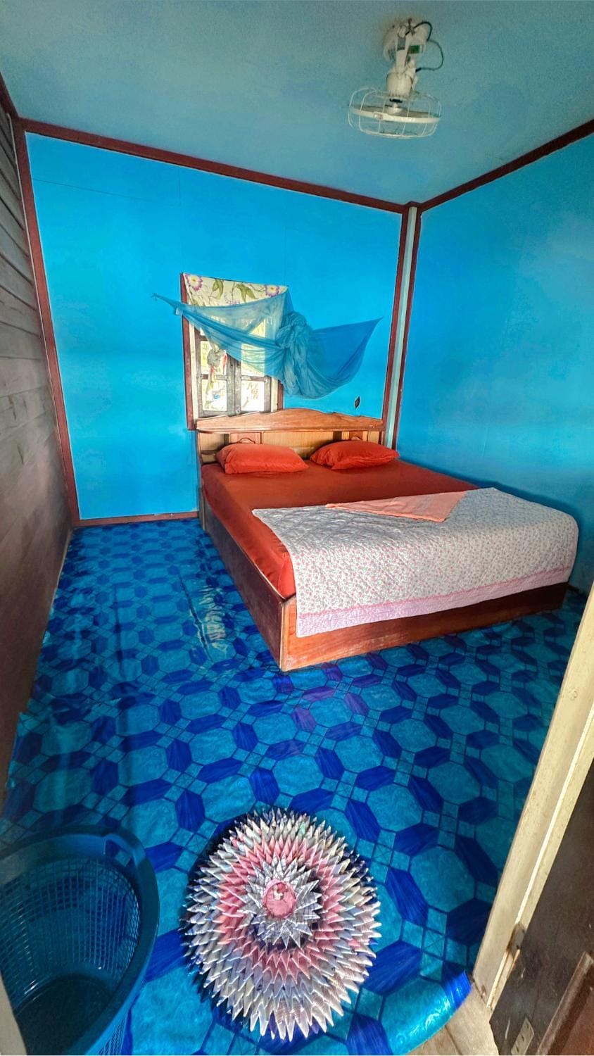 Allnew bangalow Riverside Bed and Breakfast in Cambodia
