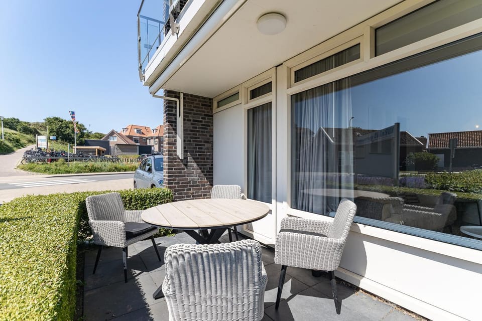 Welcome in - Appartementen Kurhaus - op loopafstand van Strand & Duinen in hartje Zoutelande Apartment in Zoutelande