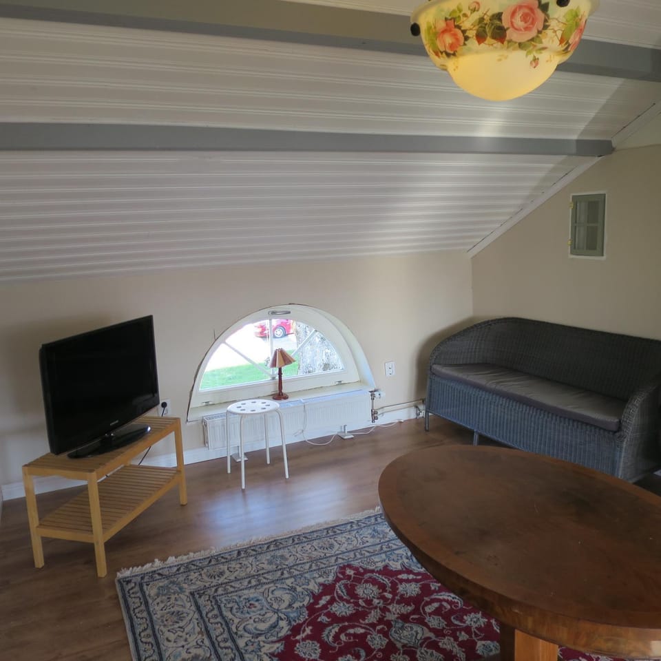 Communal lounge/ TV room, Seating area
