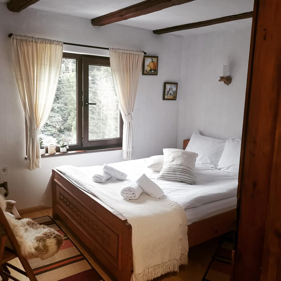 Майоровата къща House in Bulgaria