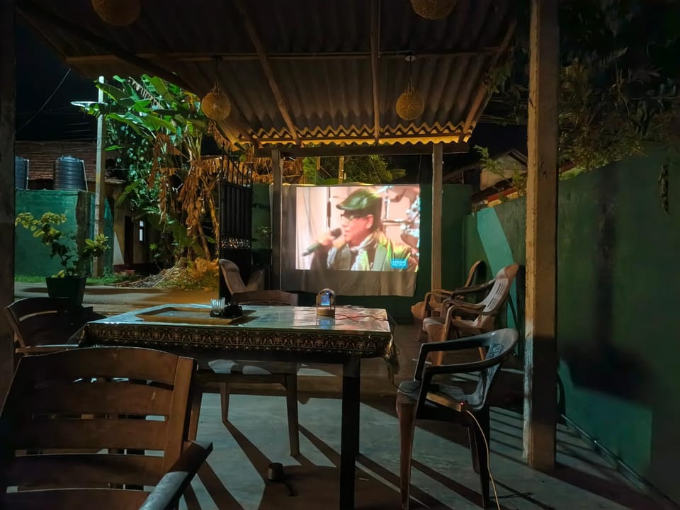 Villa7 Weligama-Walk To Sea Bed and Breakfast in Southern Province