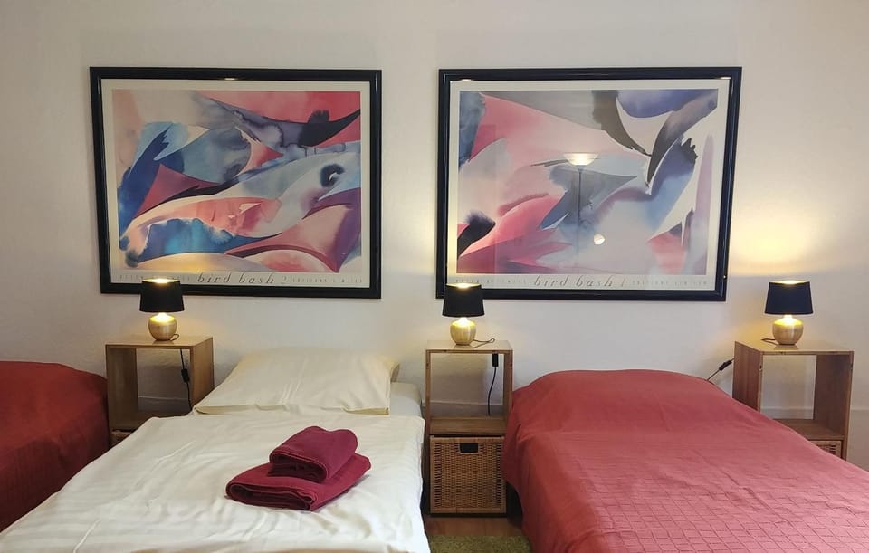 Living room, Bedroom