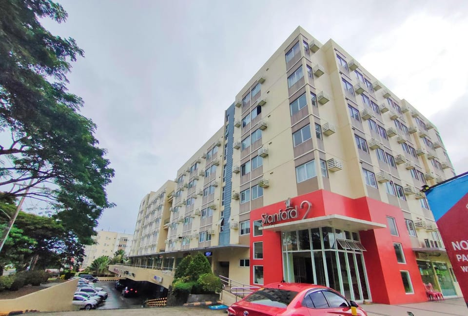 Condo in Silang near Nuvali - Dy's Haven Suites Apartment in Calabarzon