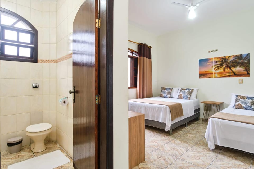 Bathroom, Photo of the whole room