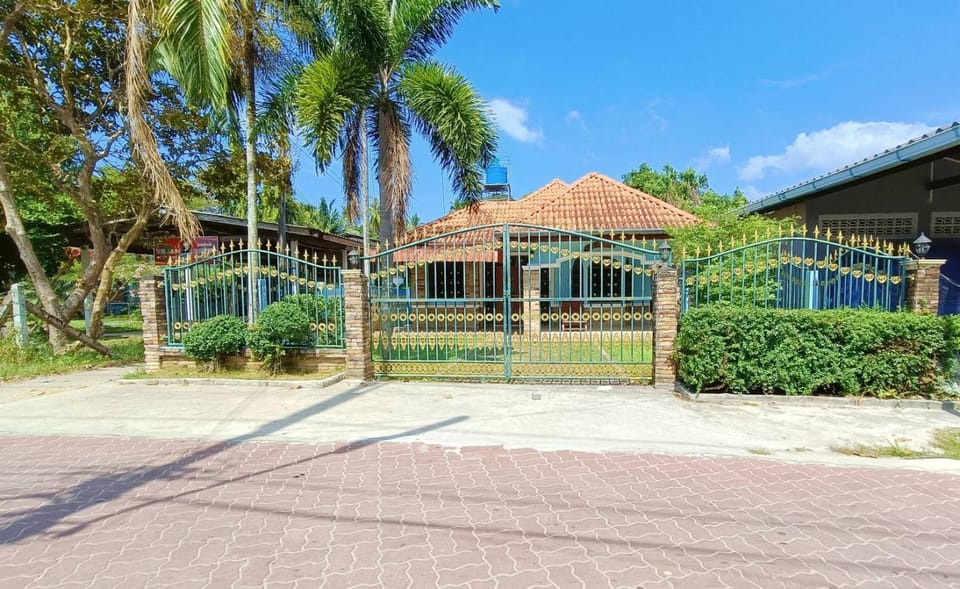 Forever House House in Thailand