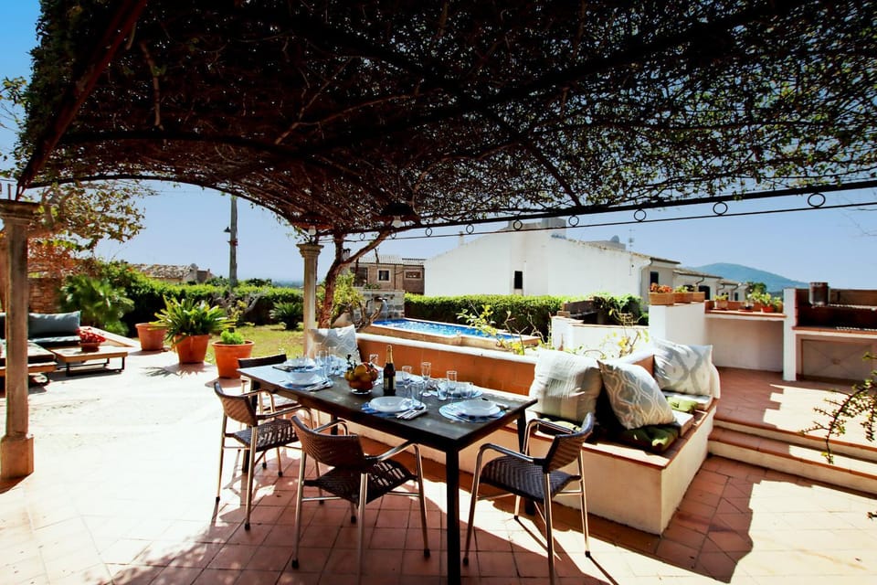 Villa Can Massienet by Slow Villas Villa in Pla de Mallorca