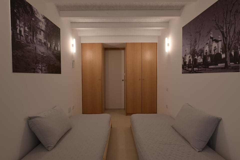 Bed, Bedroom, wardrobe