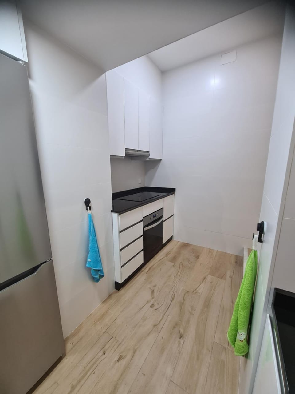 Kitchen or kitchenette, pet friendly, stove