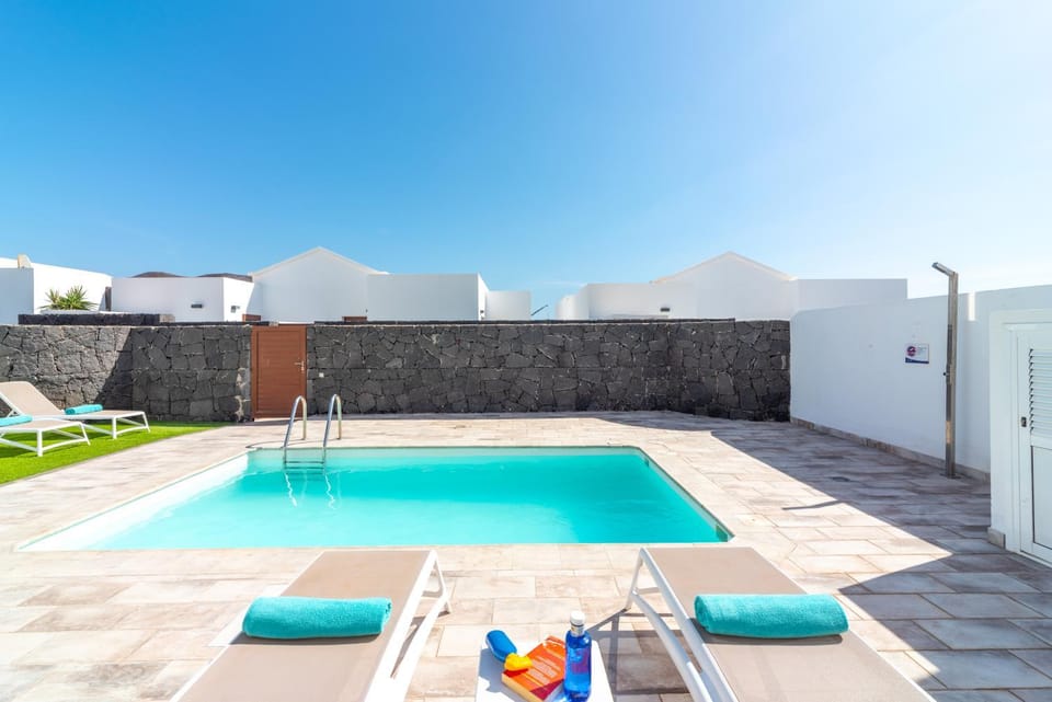 Ereza Villas La Granja Villa in Playa Blanca