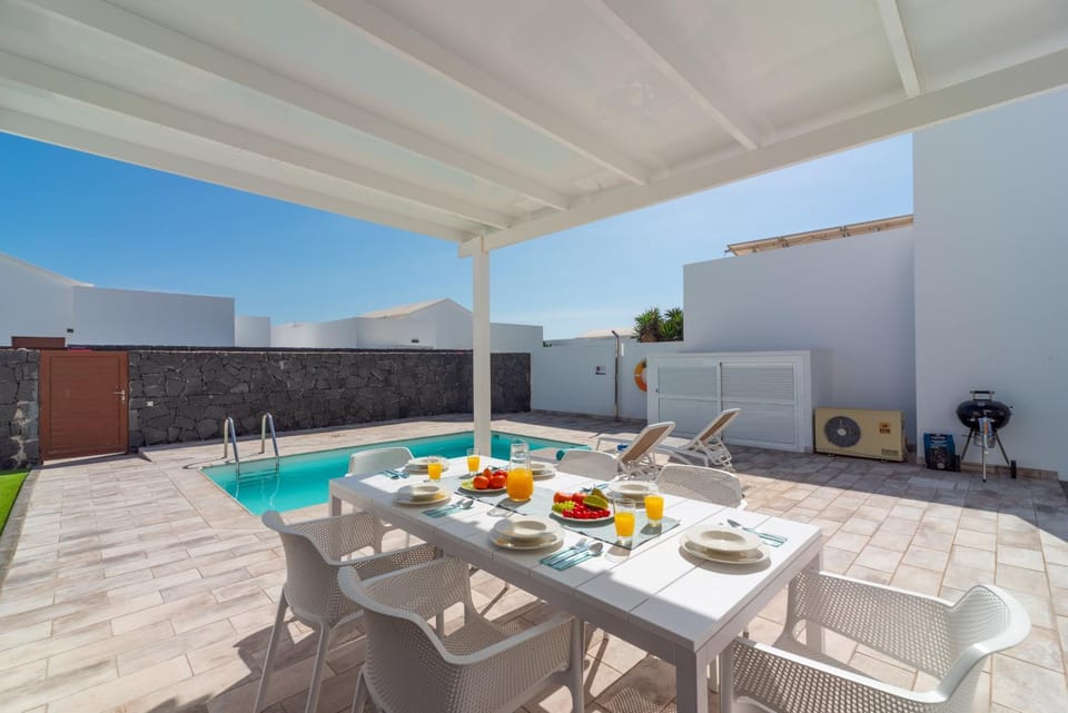 Ereza Villas La Granja Villa in Playa Blanca