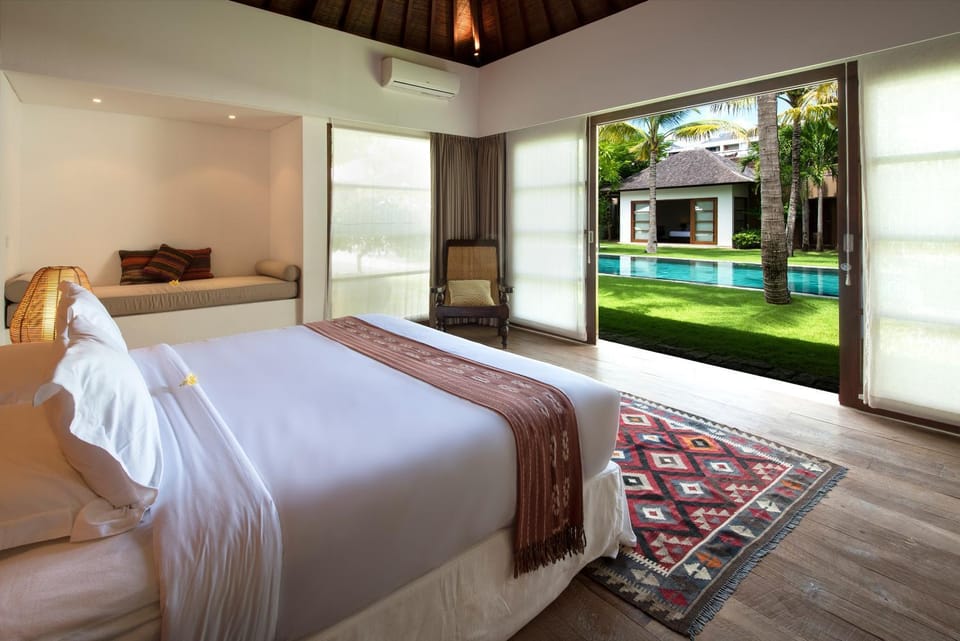 Garden, Bedroom