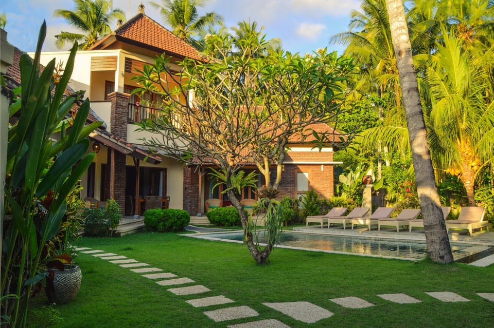 Property building, Garden