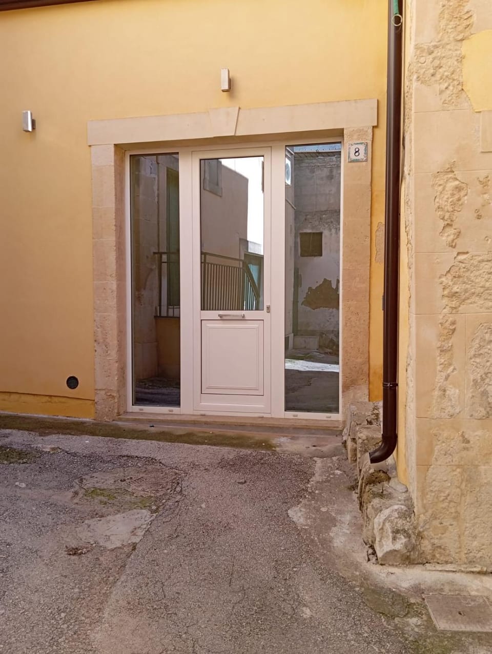 New Aurispa Bed and Breakfast in Noto