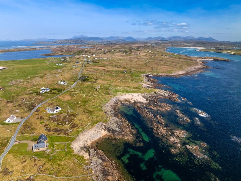 Bird's eye view, Beach, Mountain view, Sea view