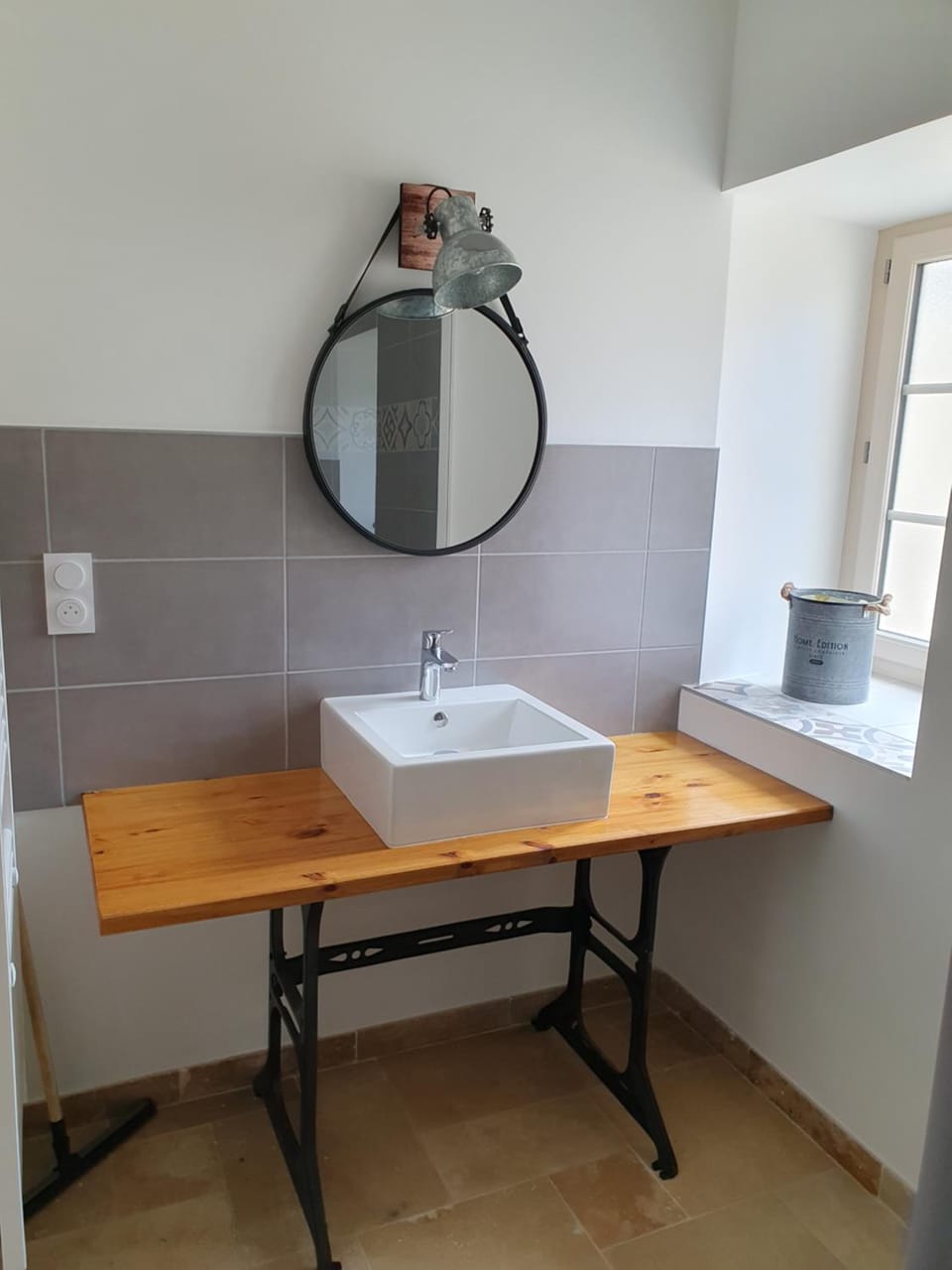 Le nid d'oiseau House in Centre-Val de Loire