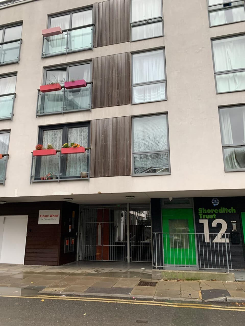 Property building, Facade/entrance