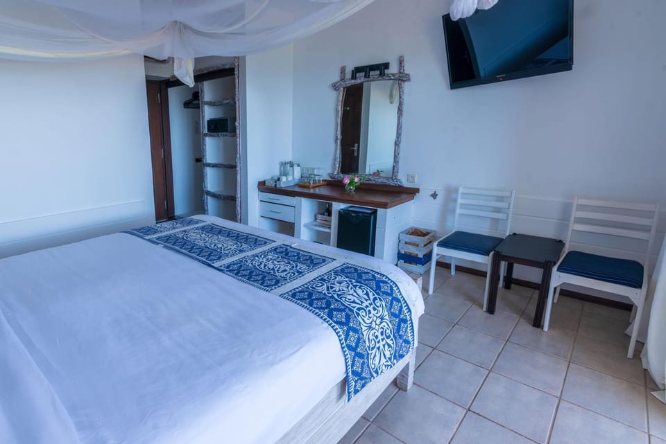 Bahari Beach Hotel Hotel in Mombasa